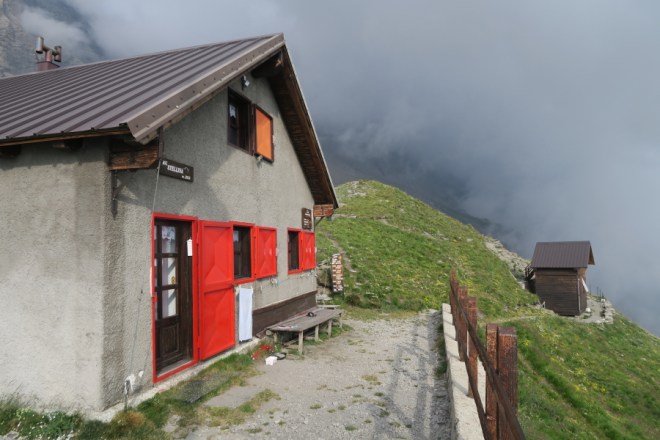 refuge et son annexe, Piémont, photo Catherine Gras